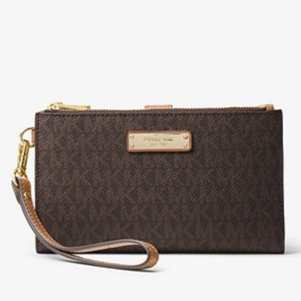 Michael Kors Adele Logo Smartphone Wallet